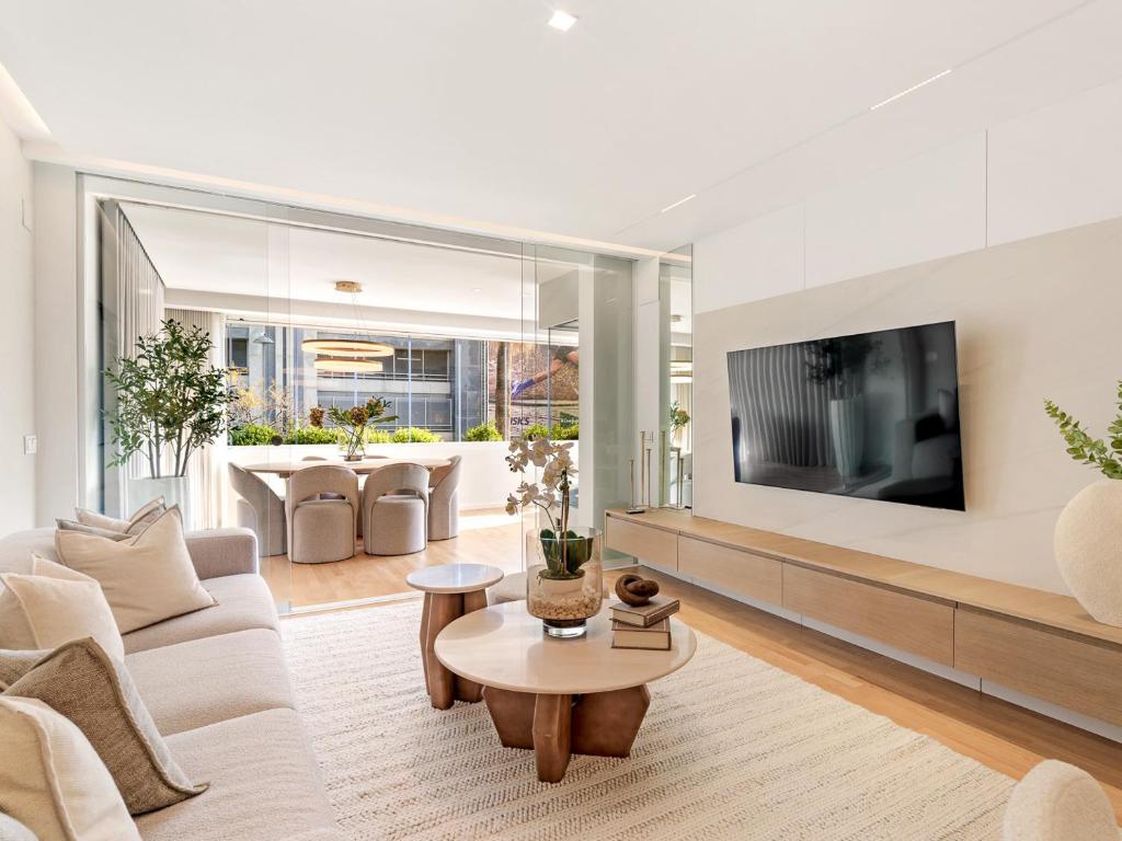 Elegant 3 Bed · Prime Puerto Banús