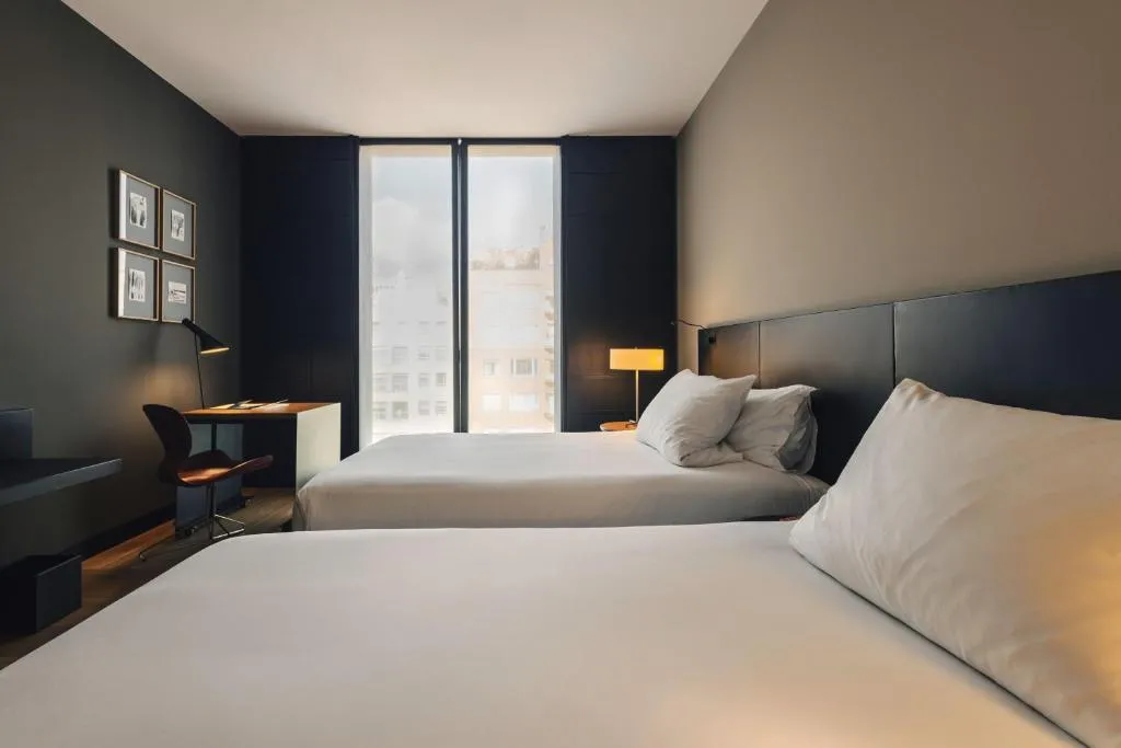 Premium Twin Room Pedrera View
