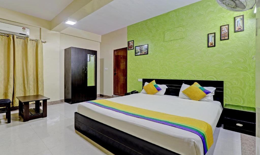 Gallery image of Palm Emirates, Koramangala in Bangalore