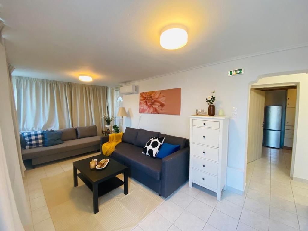 Garden Retreat Cozy Home 20 min Airport