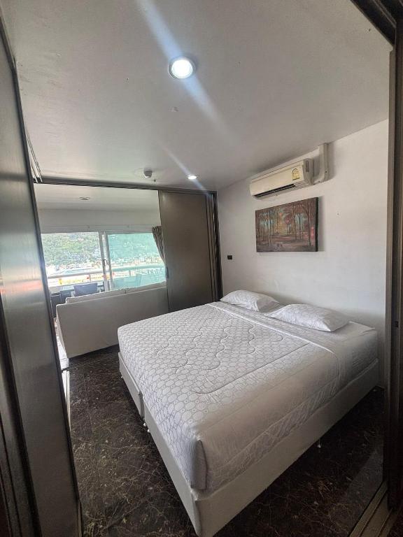 PATONGTOWER 3 BEDROOMs 2026 - Appartement 3 Chambres Avec Balcon