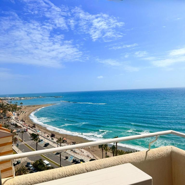 Benalbeach Apartment with Magnificent Sea View