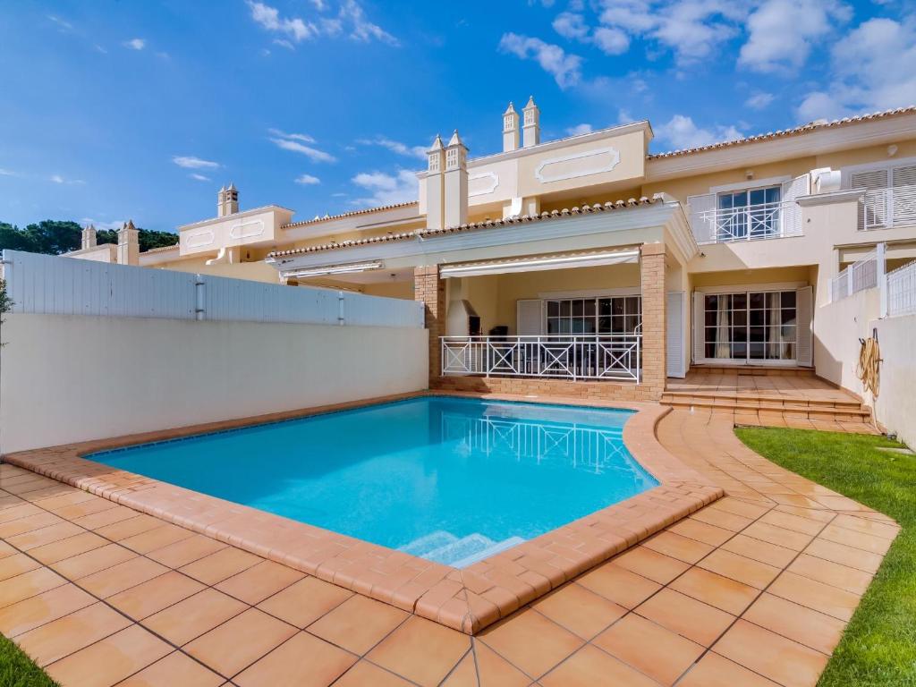 Villa Islandia 4 bedroom with private pool