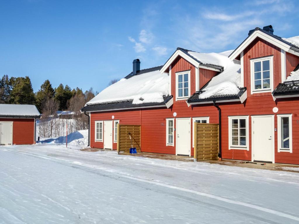 Apartment Svanhågna Gård by Interhome