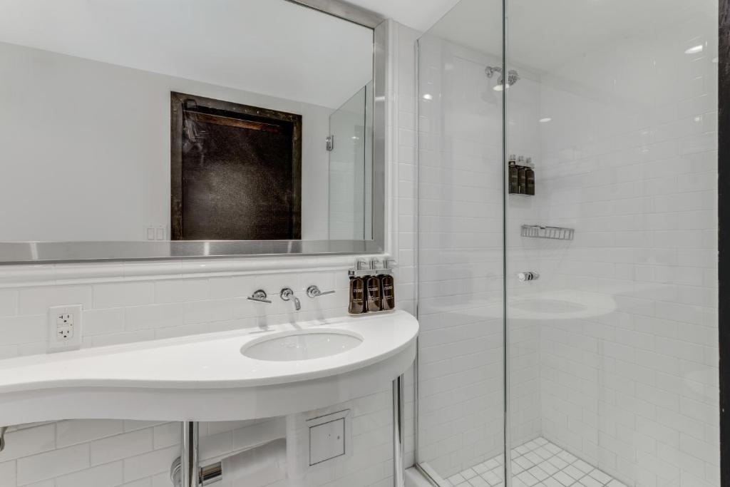 Revere Hotel Boston Common photo