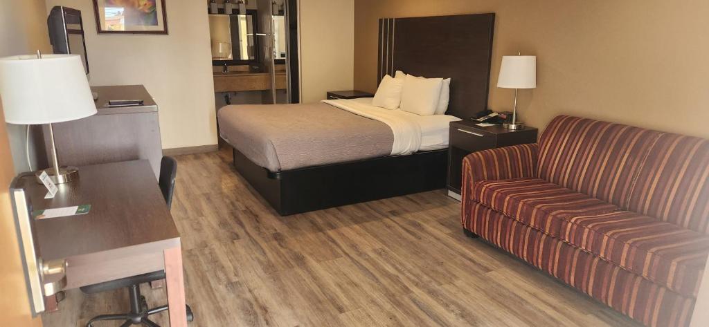 Quality Inn Long Beach - Signal Hill - 