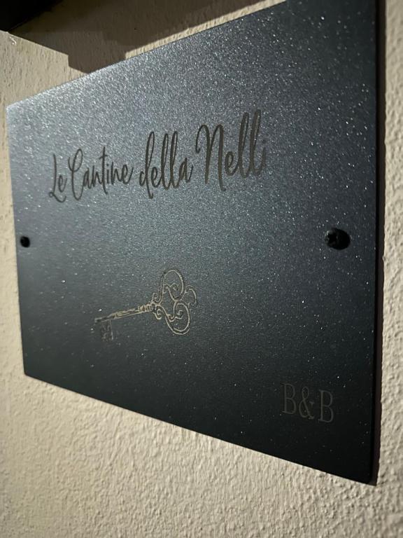a box with a door with a key on it at Le Cantine della Nelli in Genoa