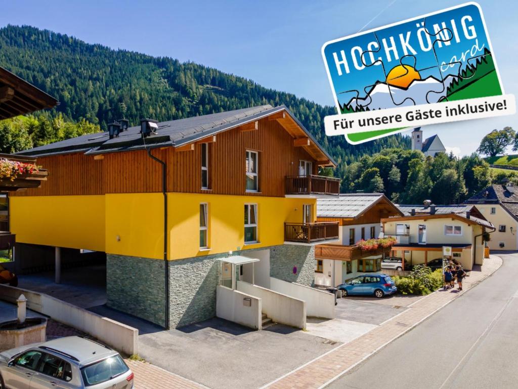 a building in the middle of a street at Emma Top 2 in Dienten am Hochkönig