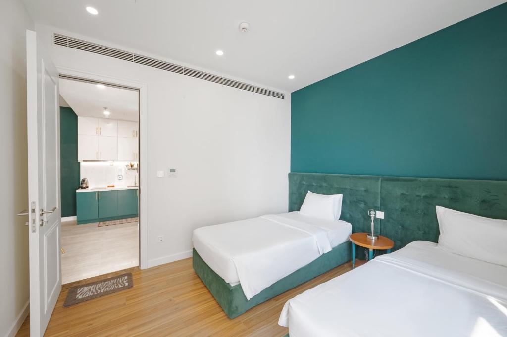 Two-Bedroom Deluxe Apartment with Ocean View