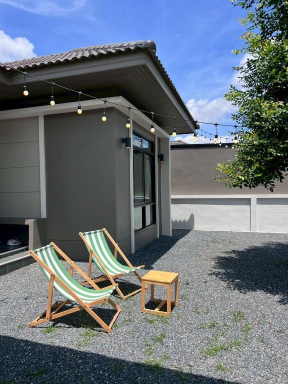 Mango Villa แมงโก้ วิลล่า - Two-Bedroom House