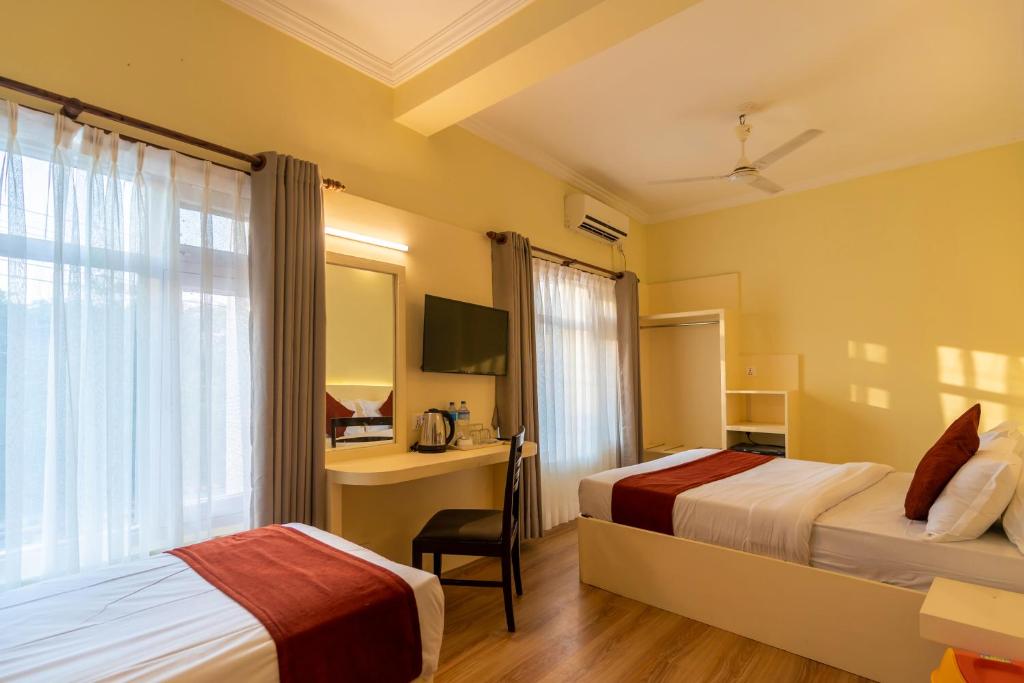 Hotel Peaceland Lumbini photo