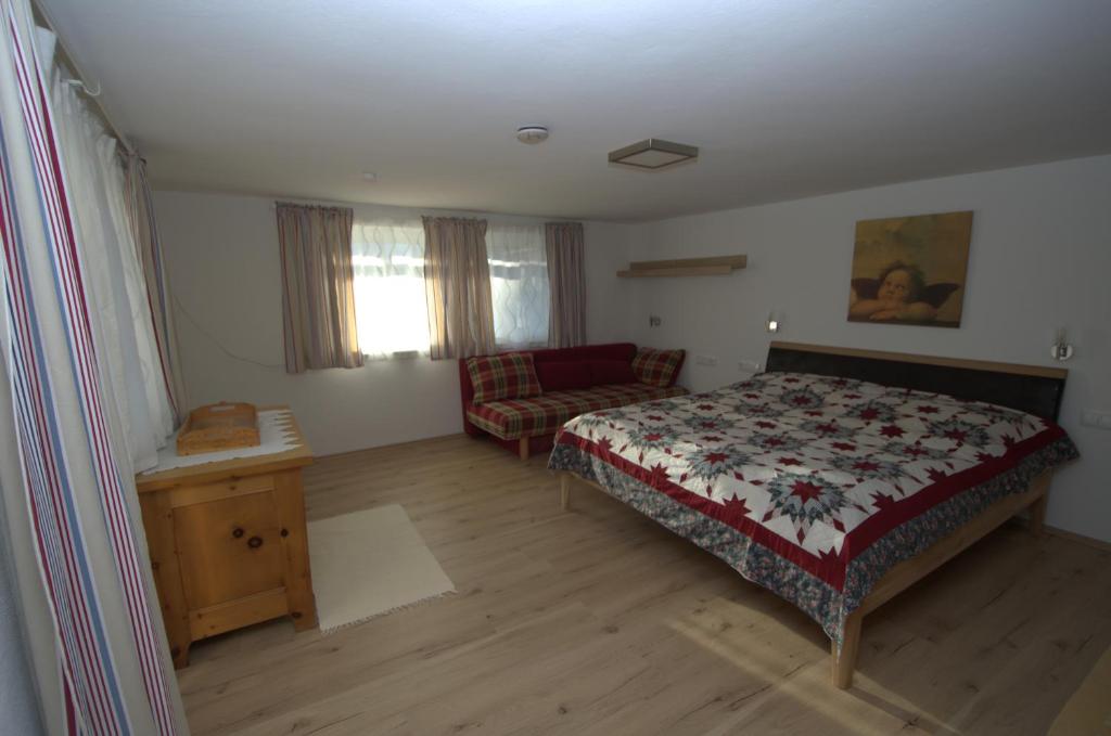 Postel nebo postele na pokoji v ubytování Haus Lercher