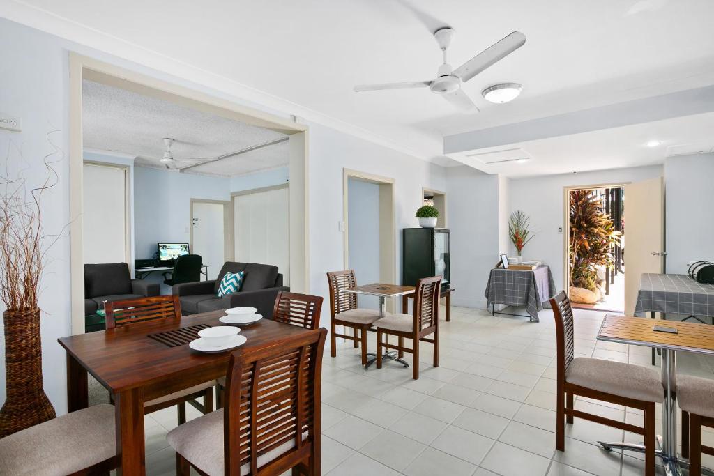 Cairns City Palms - Resim 11
