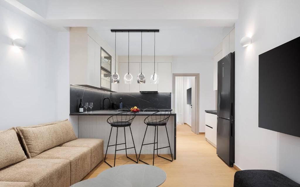 Acropolis City Icon Residence