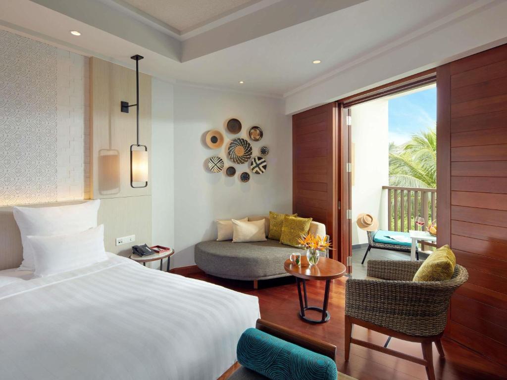 Suite Gia Đình Junior Có 1 Giường Cỡ King Và 1 Giường Tầng - Ban Công Riêng