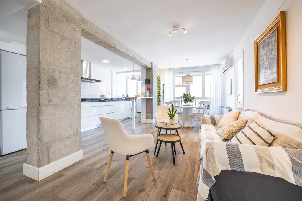 Sierra Nevada Views Sunny Spacious Renovated