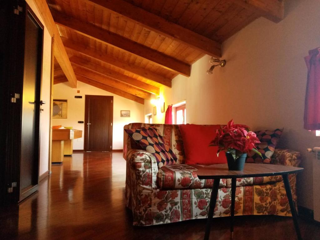 B&B Oasi di Frattamaggiore - Habitación Triple De Lujo