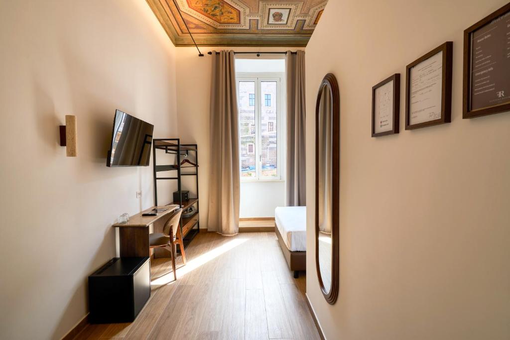 Fantini Rooms- Fori Imperiali - Triple Room With City View