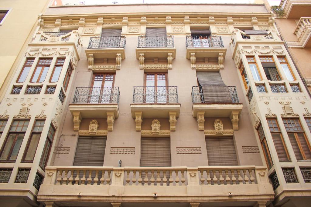 Bennecke Bailen, Alicante – Updated 2023 Prices