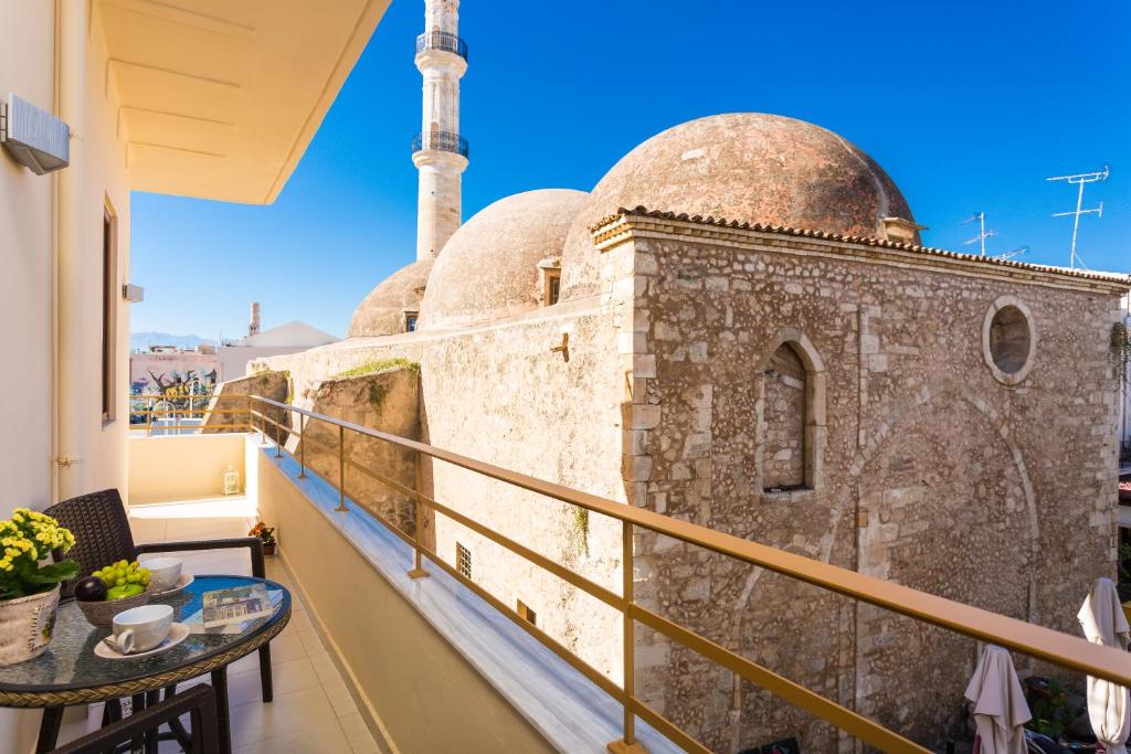 Polyxenia Suites - 10