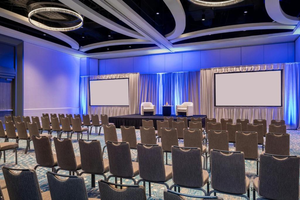 Orlando World Center Marriott photo