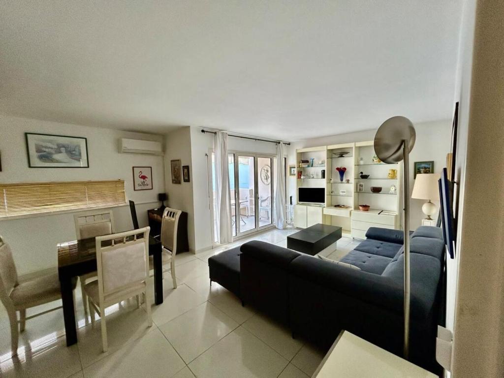 A007 - Appartement chic au coeur de Cannes