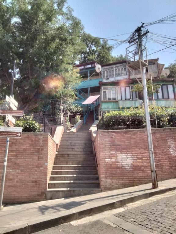 لابی و فضای عمومی downtown apartment near Sulfur baths - تصویر ۵