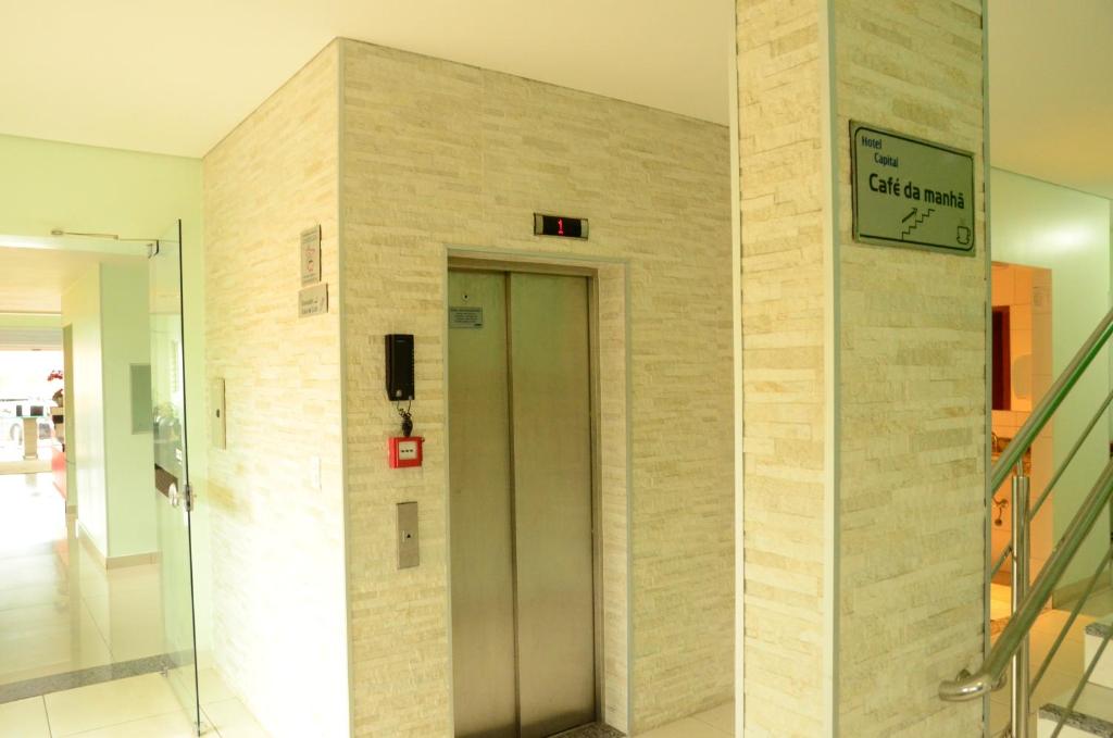  Hotel Capital