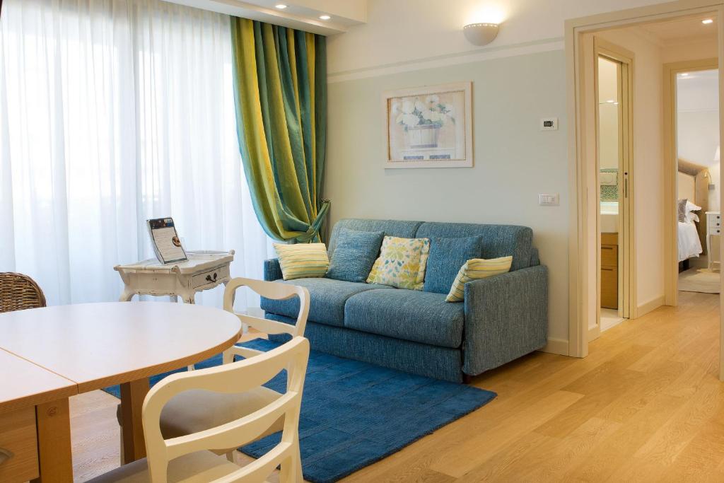 Residence Lungomare - Charming apartments - Resim 45