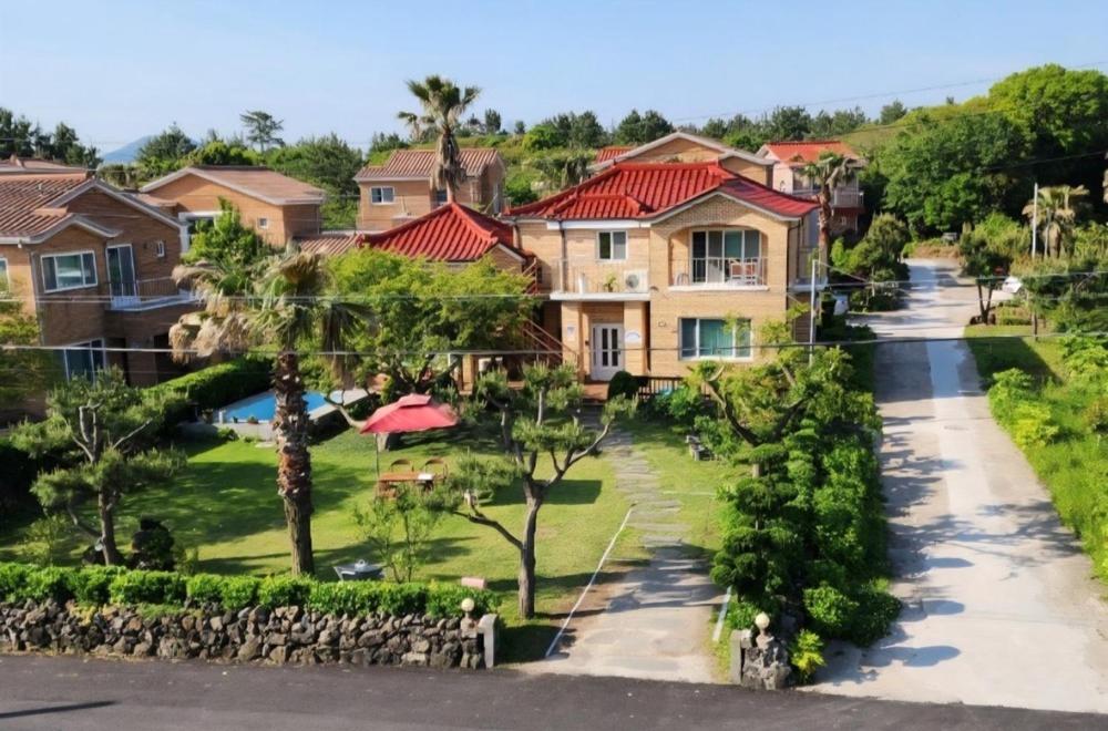 an aerial view of a house at Dulle House Jeju in Jeju