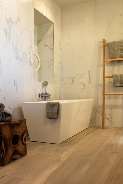 Les Suites Massena - Resim 26