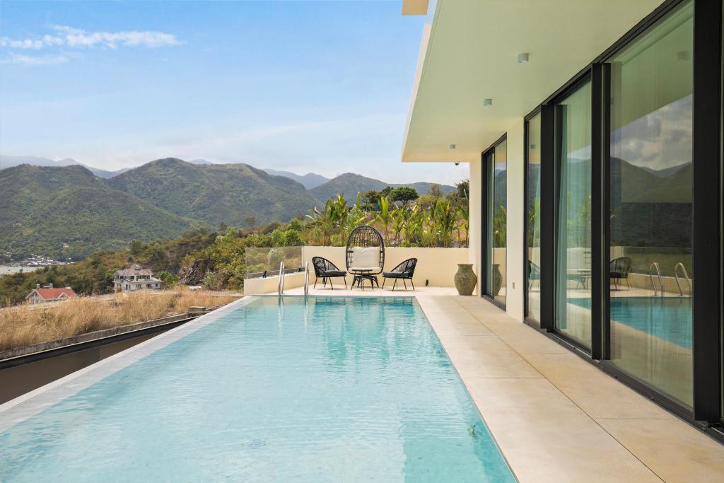 thuê villa Nha Trang cho 12 người