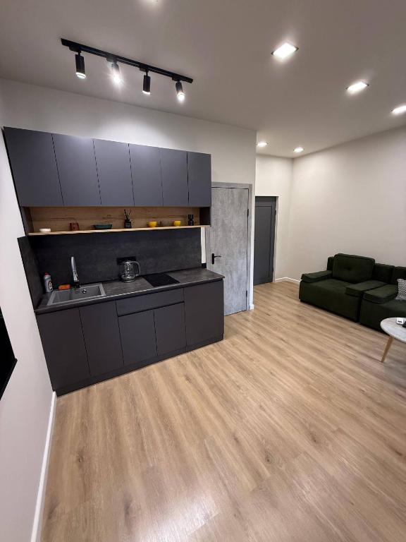 امکانات modern apartment in the small center - تصویر ۴