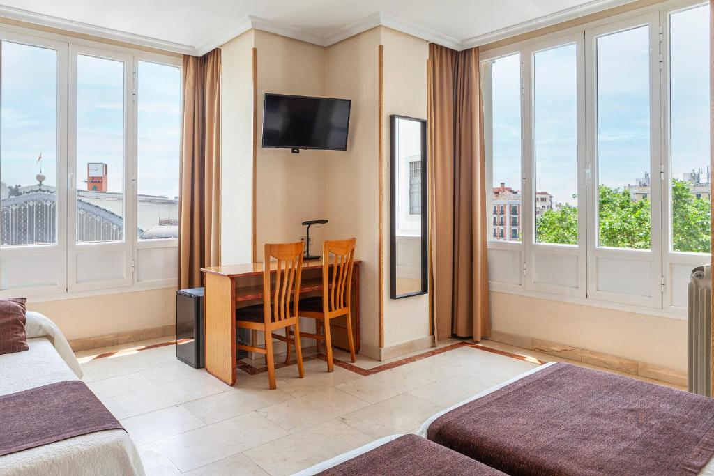 Hotel Mediodia - Triple Room