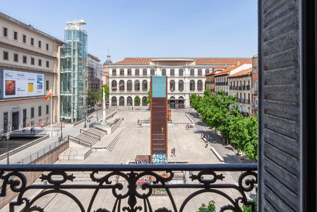 🏨 ¡Reservá en Hotel Mediodia! · MADRID ESPAÑA 🇪🇸