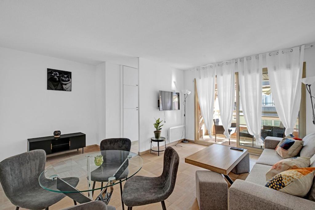 Juan-les-Pins Centre, Parking, terrasse, 1 chambre