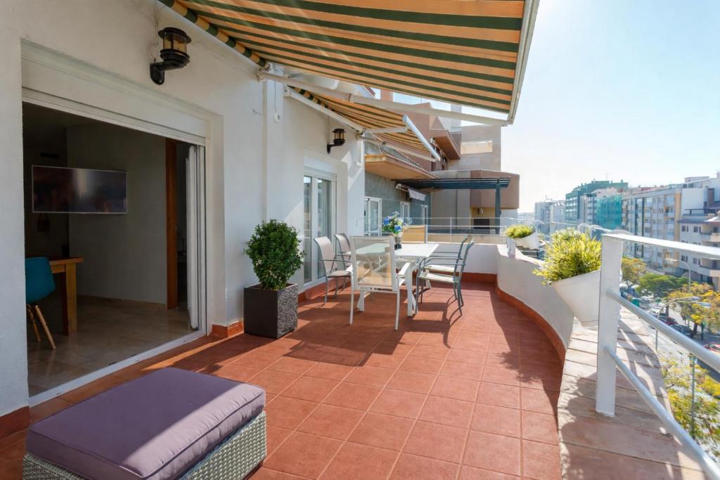 Atico La JOYITA free parking by Cadiz4Rentals