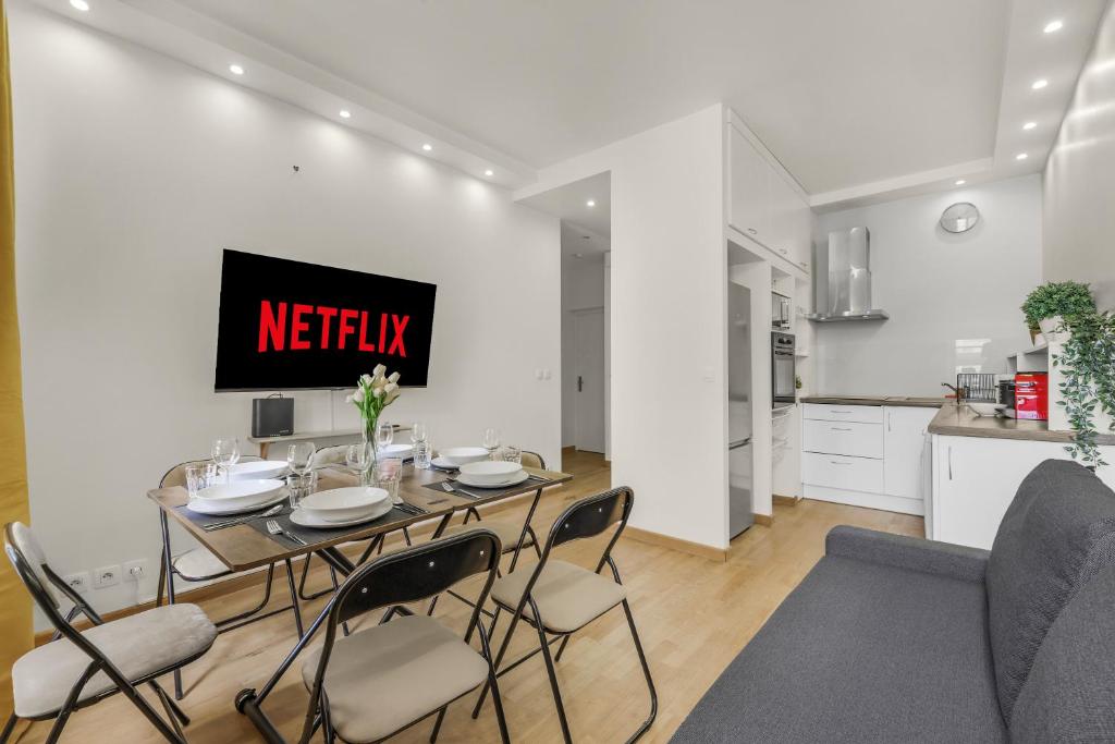 Canal Saint-Martin Spacious 2BR with NetFlix