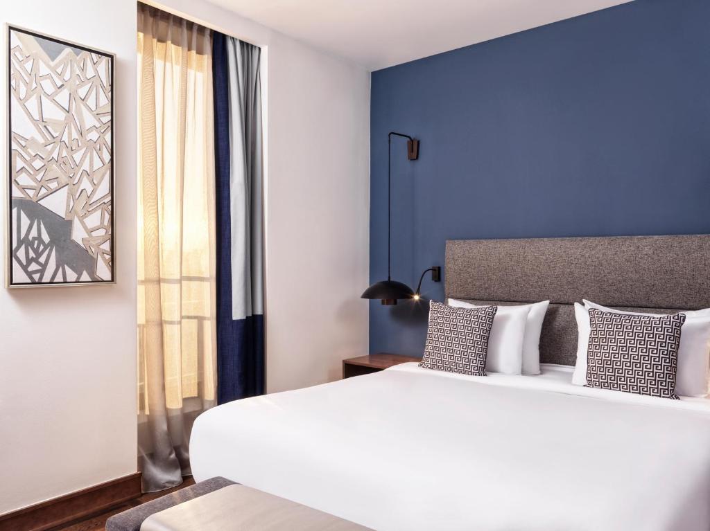 Metropol Palace, Belgrade - 