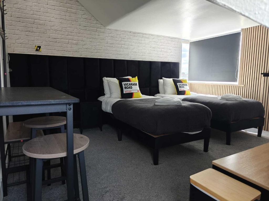Ricky Road Guest House - 