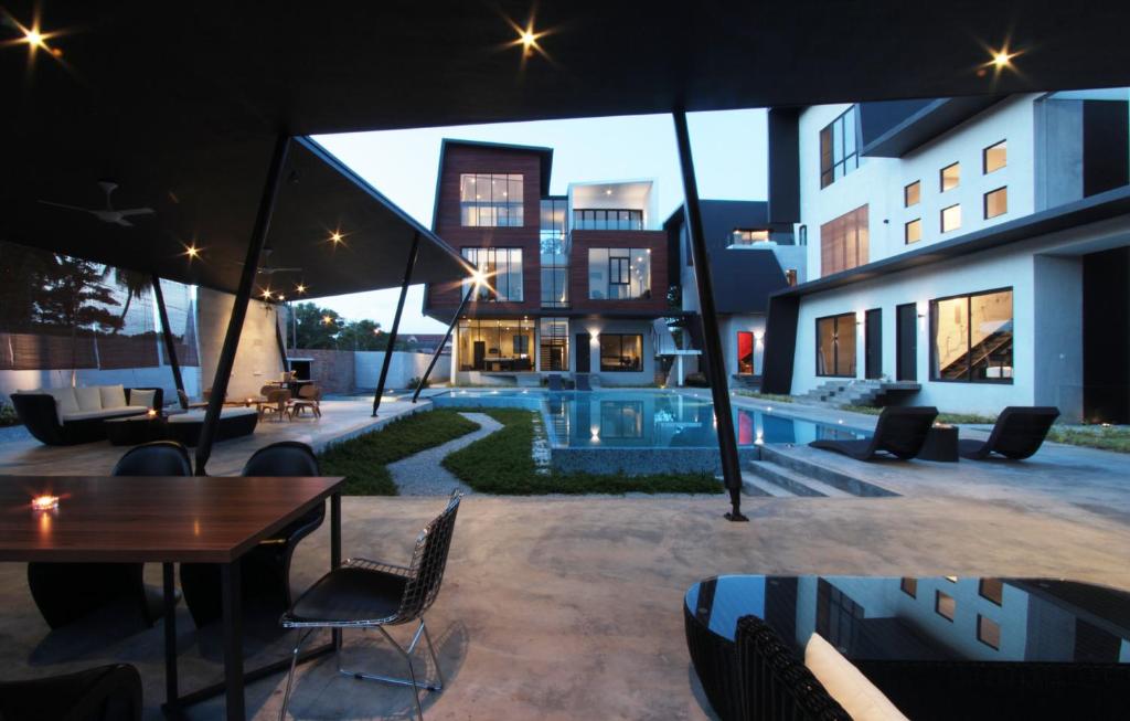 Bazén v ubytování Villa Lot 1638 nebo v jeho okolí