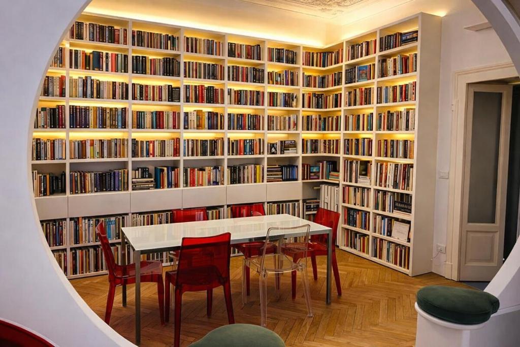 Easy Room Italy Grand Apartments