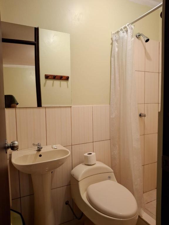 Gallito de las Rocas Lodge