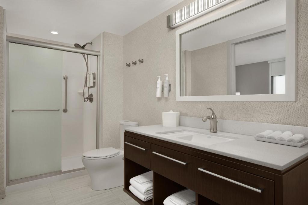 Home2 Suites by Hilton Anchorage/Midtown photo