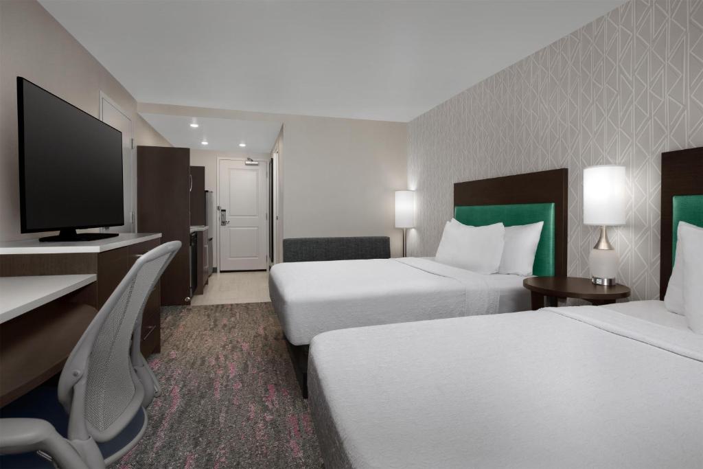 Home2 Suites by Hilton Anchorage/Midtown photo