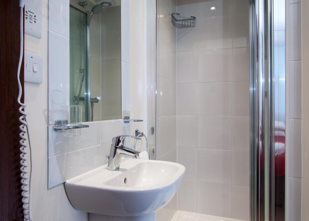 Marble Arch Inn - Resim 8