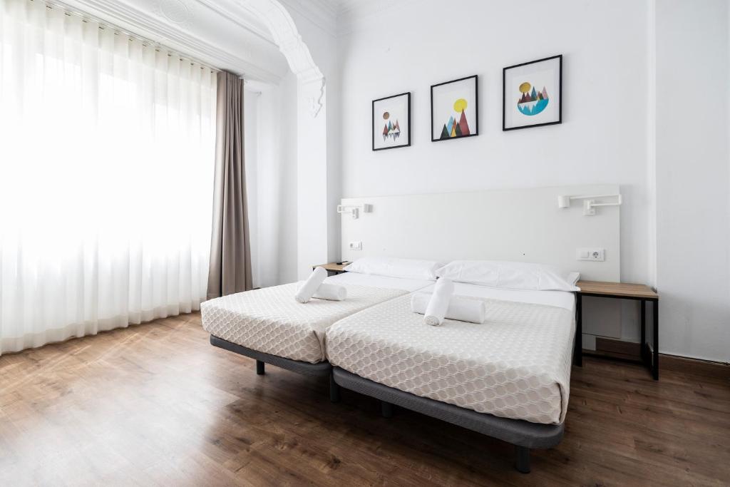 Colón Urban Rooms