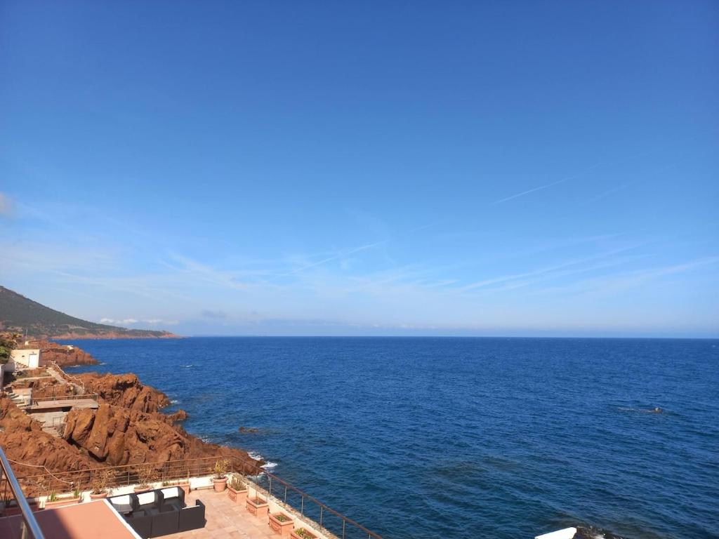 Magnifique appartement sur l'eau Anthéor