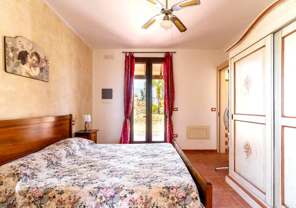 RESIDENCE CON PISCINA
