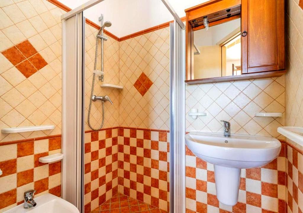 RESIDENCE CON PISCINA